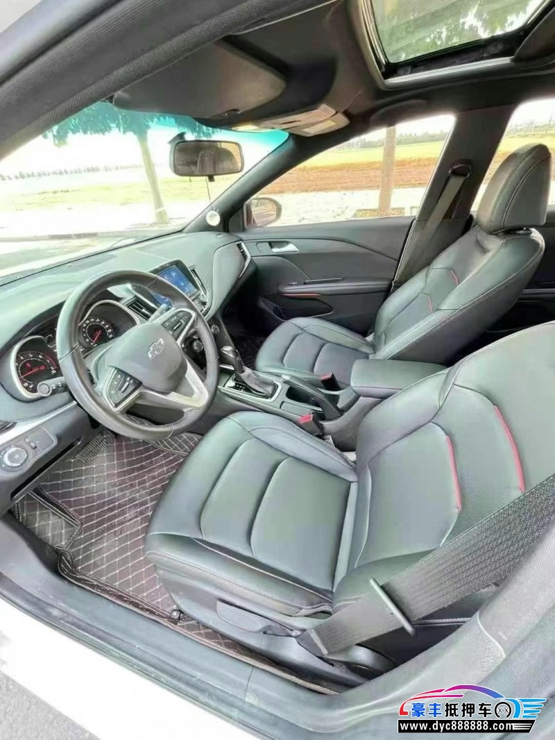 21年雪佛兰科鲁泽轿车抵押车出售