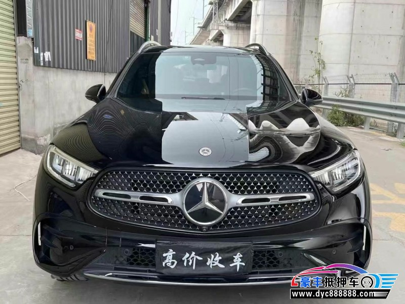抵押车出售23年奔驰GLC轿车