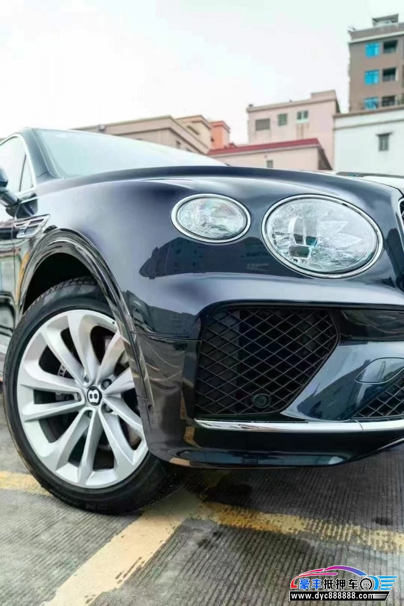 25年宾利添越轿车抵押车出售