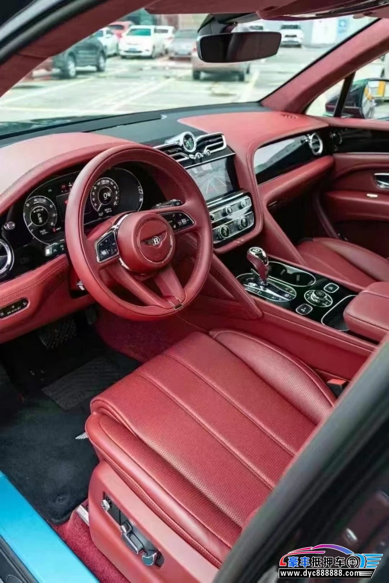 25年宾利添越轿车抵押车出售