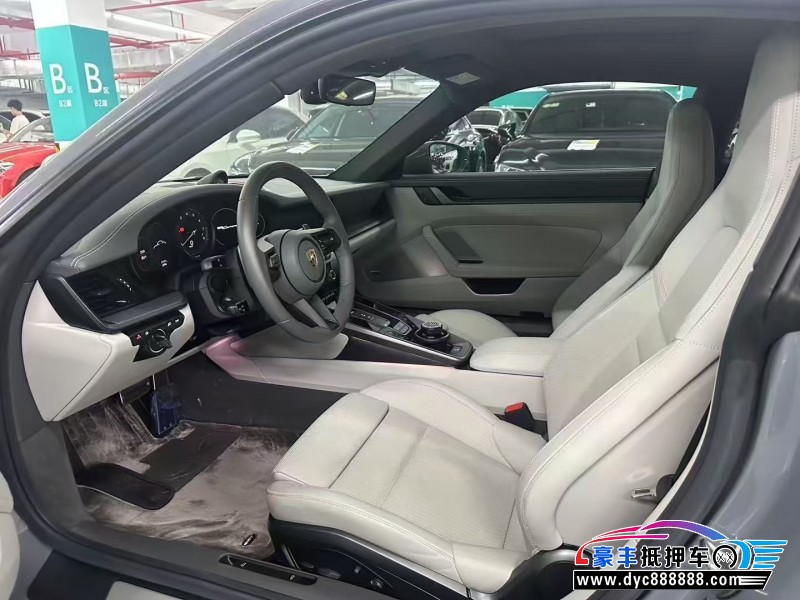 23年保时捷911轿车抵押车出售