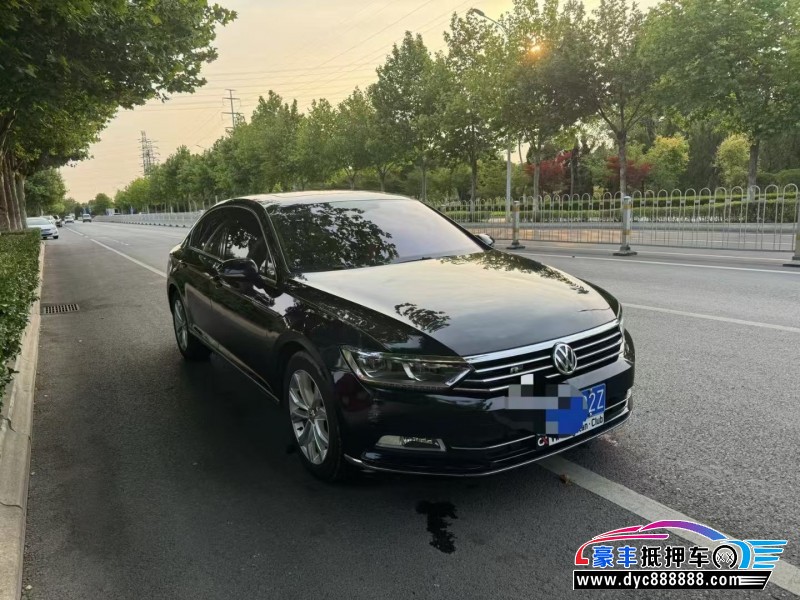 16年大众迈腾轿车抵押车出售