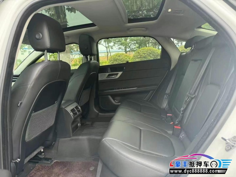 21年捷豹XFL轿车抵押车出售