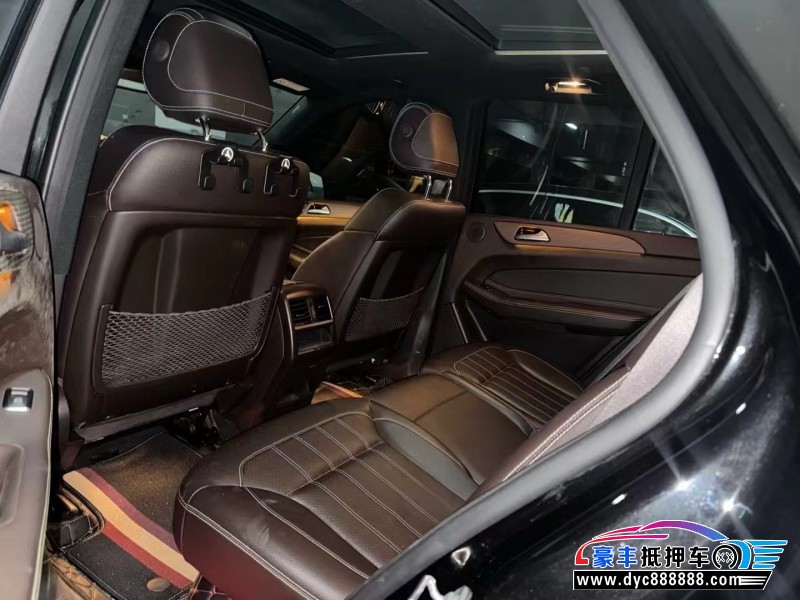 18年奔驰GLE轿车抵押车出售