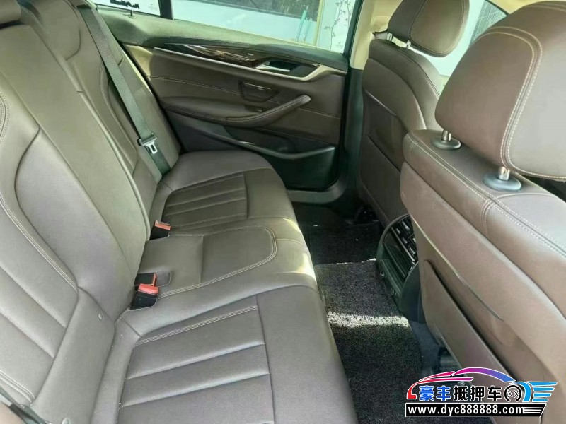 19年宝马5系轿车抵押车出售