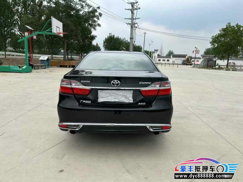 17年丰田凯美瑞轿车抵押车出售