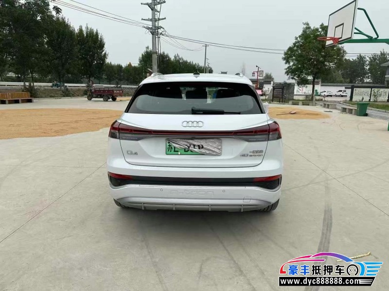 24年奥迪Q4轿车抵押车出售