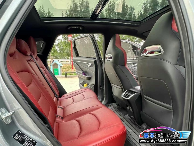 22年北汽制造魔方轿车抵押车出售