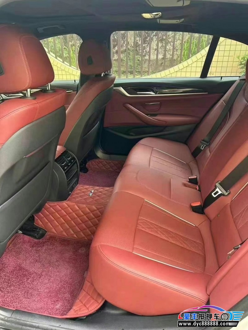 22年宝马5系轿车抵押车出售