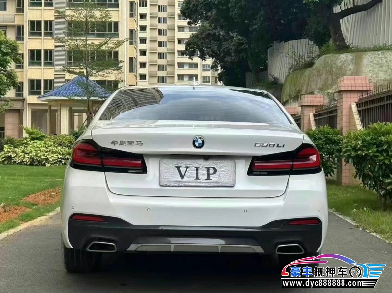 22年宝马5系轿车抵押车出售