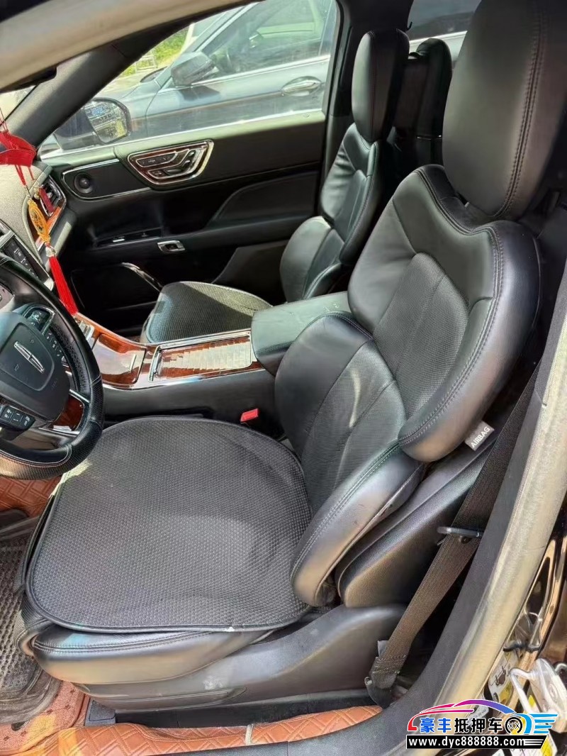 21年林肯大陆轿车抵押车出售