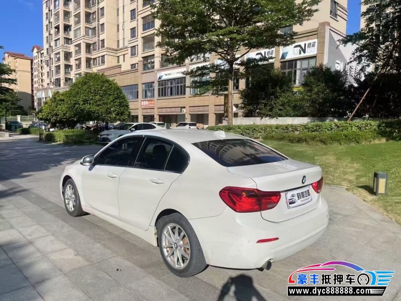 17年宝马1系轿车抵押车出售
