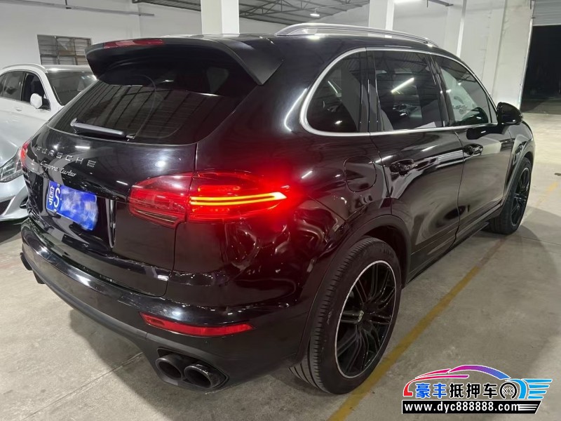 18年保时捷卡宴轿车抵押车出售