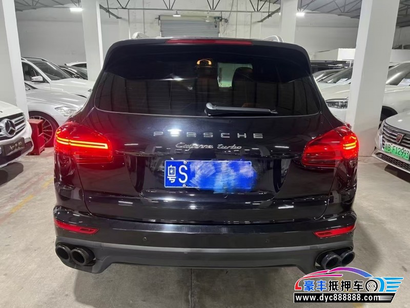 18年保时捷卡宴轿车抵押车出售