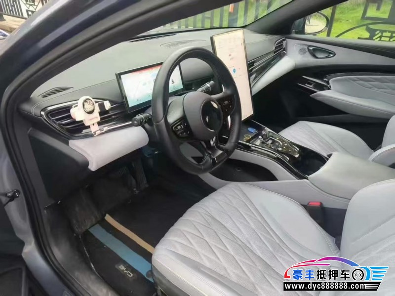 23年比亚迪海豹轿车抵押车出售
