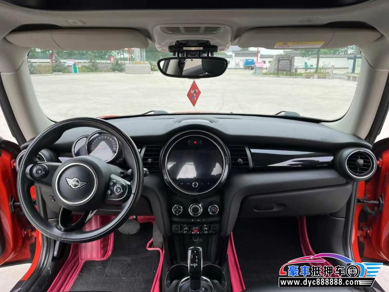 19年宝马MINI轿车抵押车出售