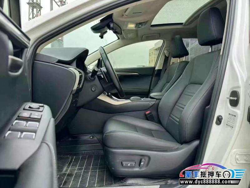 19年雷克萨斯NX轿车抵押车出售