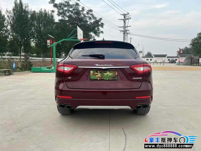 18年玛莎拉蒂莱万特轿车抵押车出售