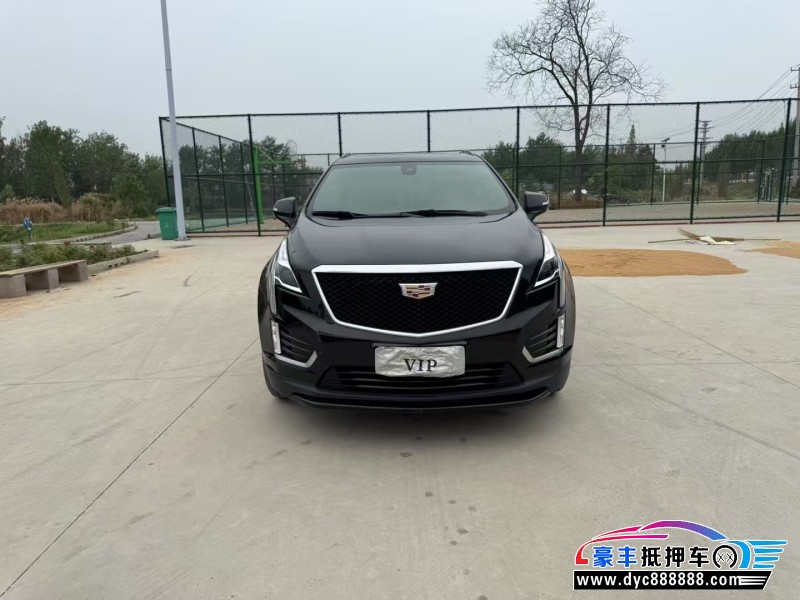 抵押车出售22年凯迪拉克XT5轿车