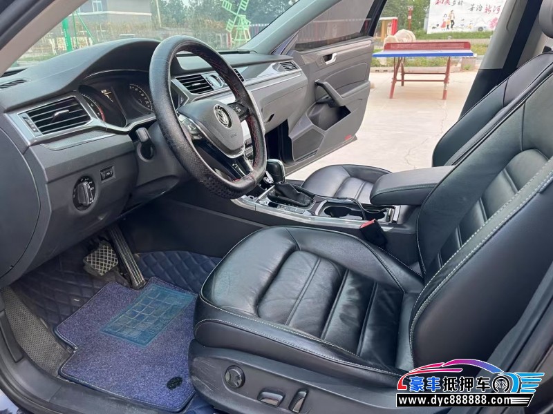 18年大众帕萨特轿车抵押车出售