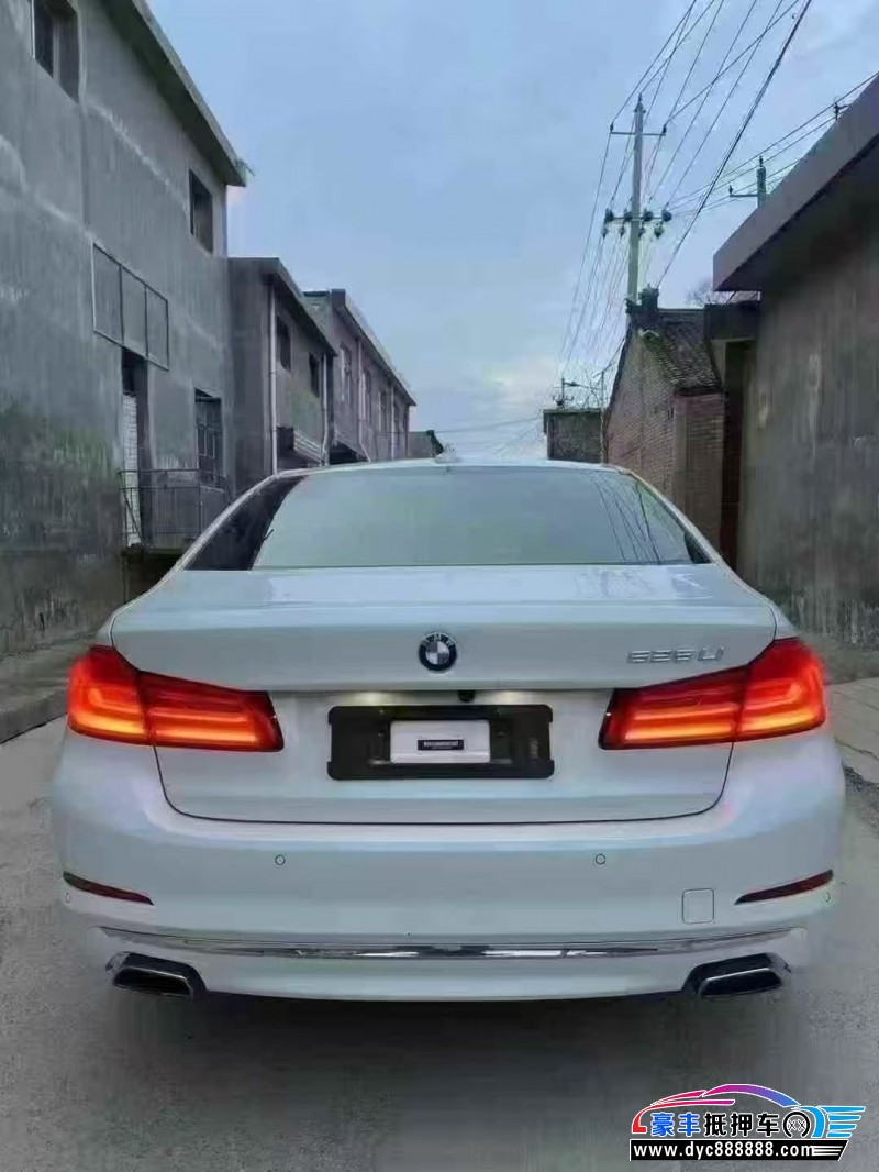 20年宝马5系轿车抵押车出售