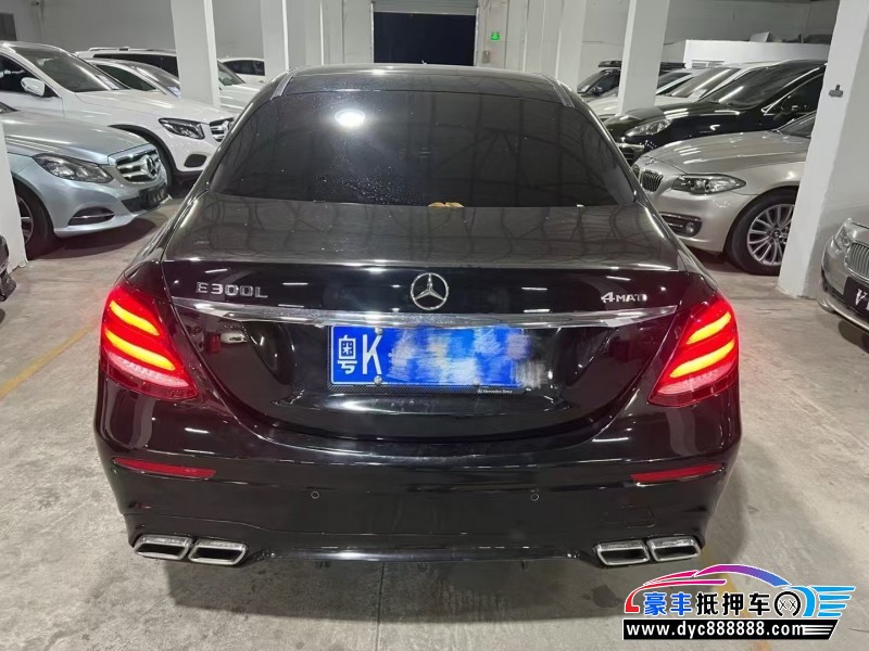 19年奔驰E轿车抵押车出售