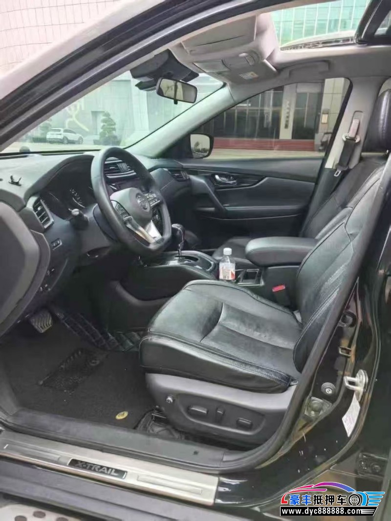 21年日产奇骏SUV抵押车出售