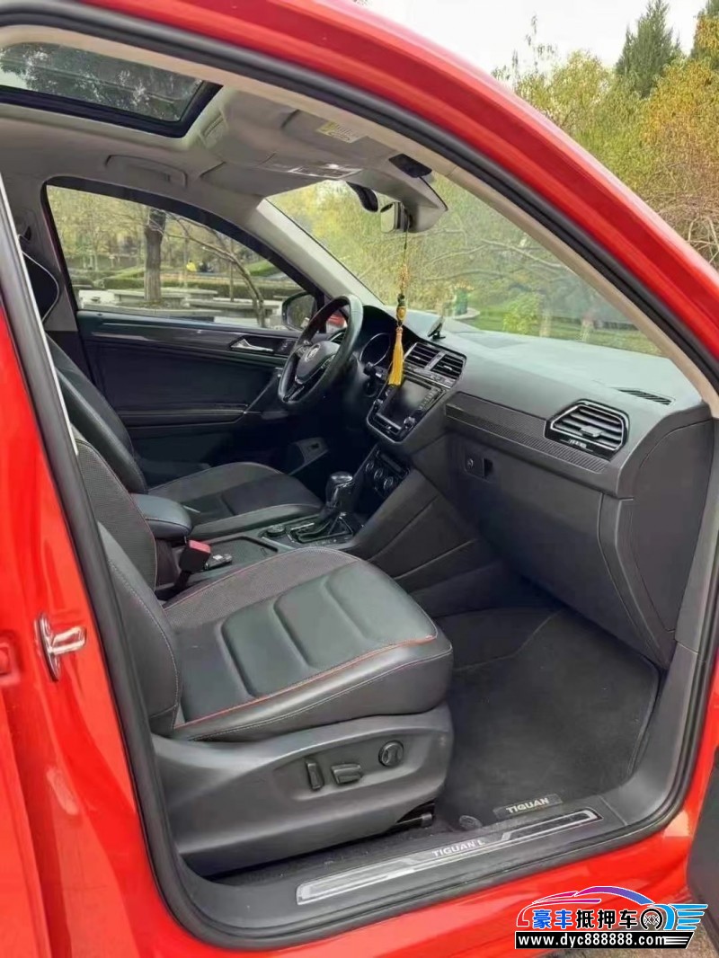 17年大众途观L轿车抵押车出售