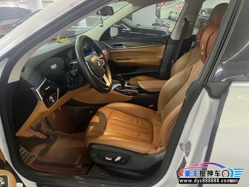 19年宝马6系轿车抵押车出售