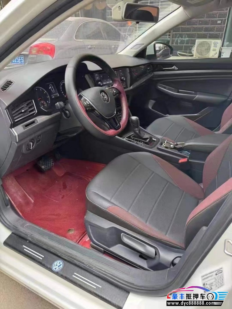 20年大众宝来轿车抵押车出售