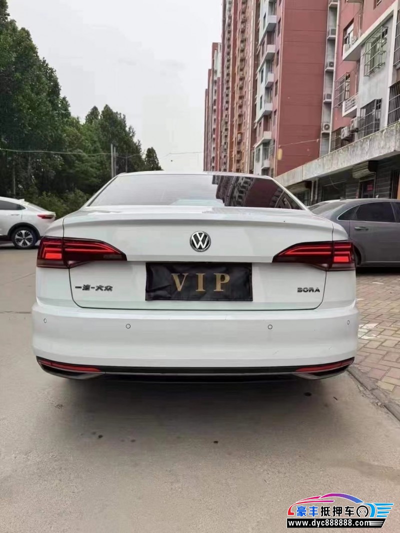 20年大众宝来轿车抵押车出售