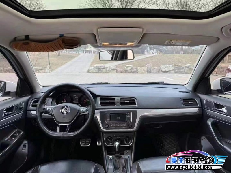 18年大众朗逸轿车抵押车出售