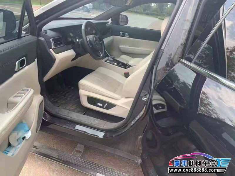 21年理想ONE轿车抵押车出售