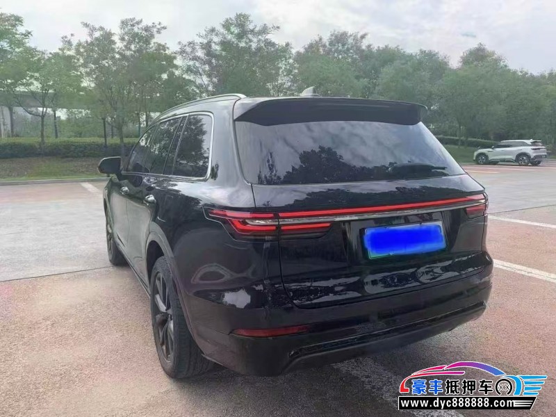 21年理想ONE轿车抵押车出售