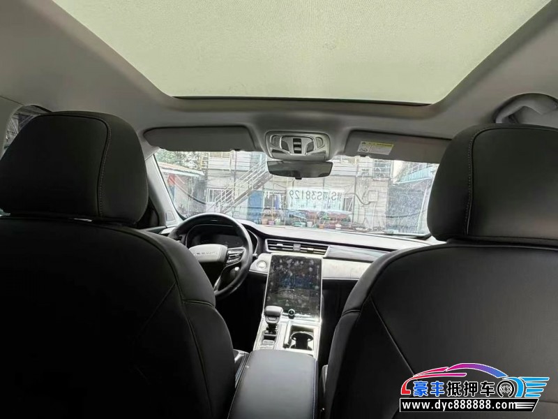 25年荣威RX5轿车抵押车出售