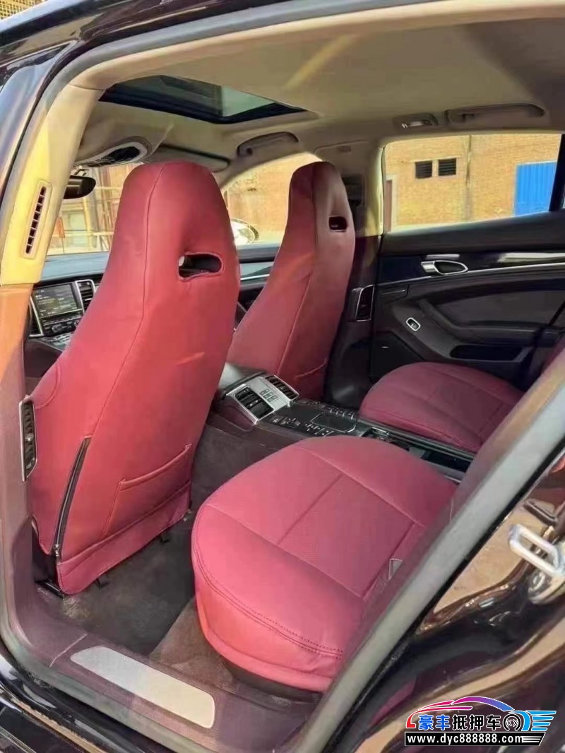 13年保时捷帕纳梅拉轿车抵押车出售