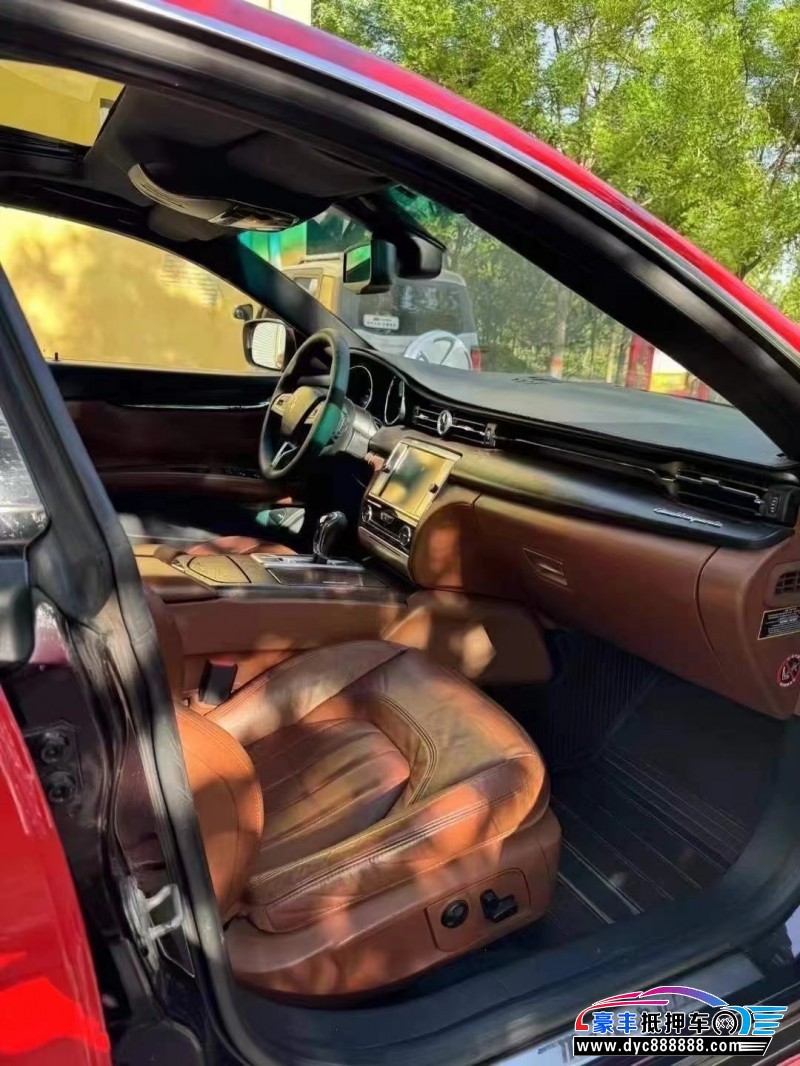 14年玛莎拉蒂总裁轿车抵押车出售