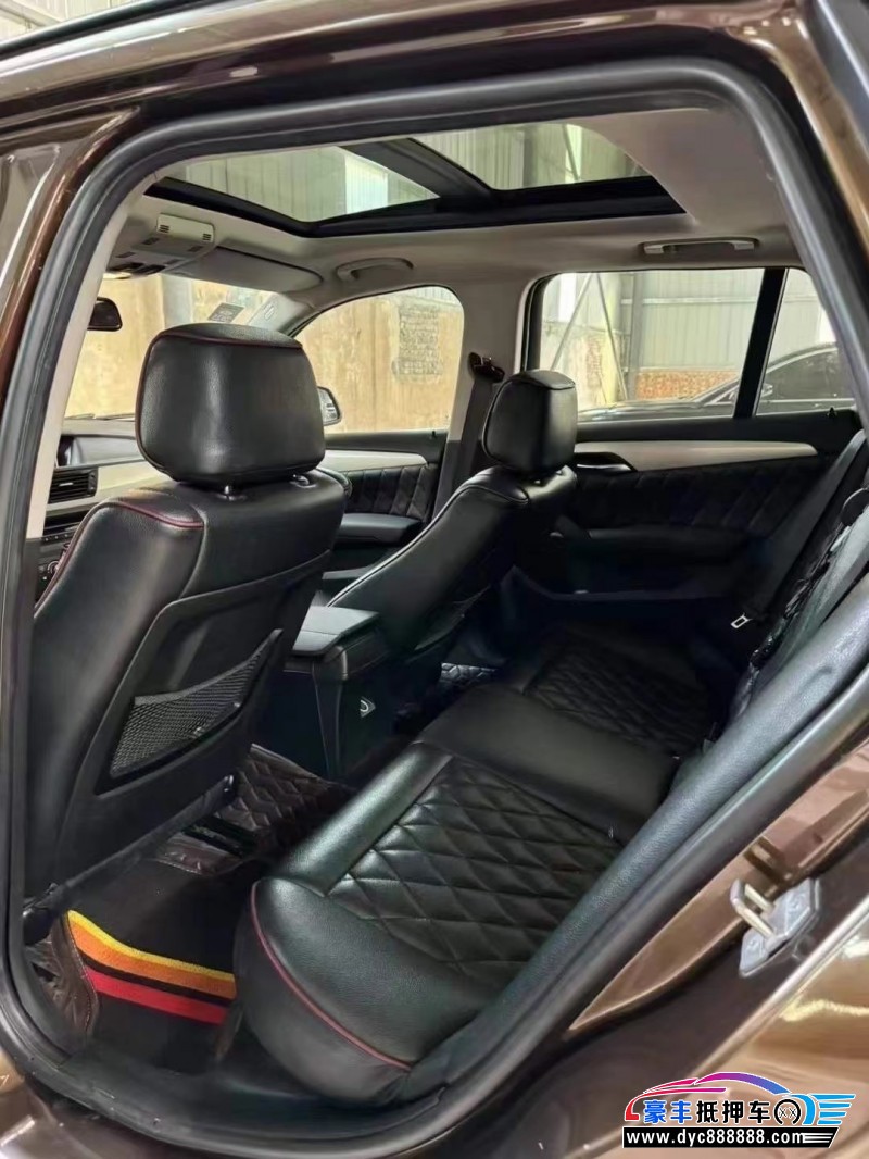 15年宝马X1轿车抵押车出售