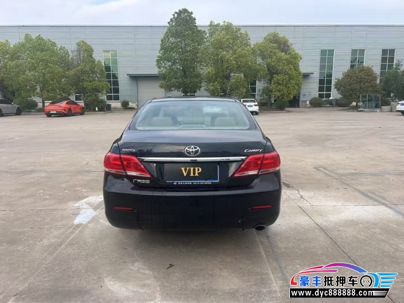 15年丰田凯美瑞轿车抵押车出售