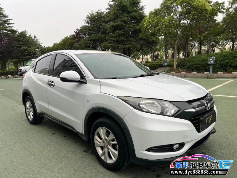 18年本田缤智轿车抵押车出售