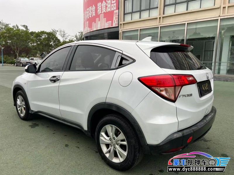 18年本田缤智轿车抵押车出售