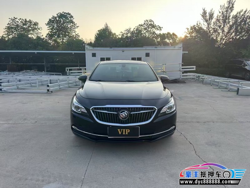 17年别克君越轿车抵押车出售