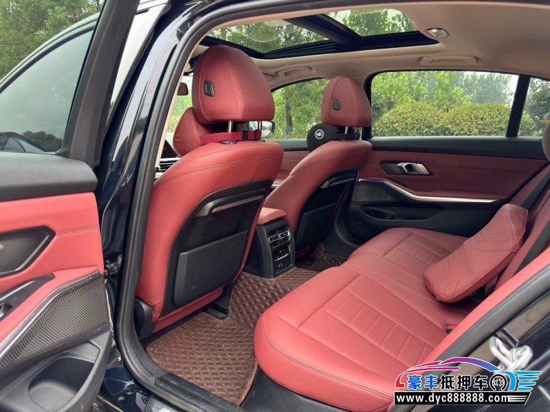 21年宝马3系轿车抵押车出售