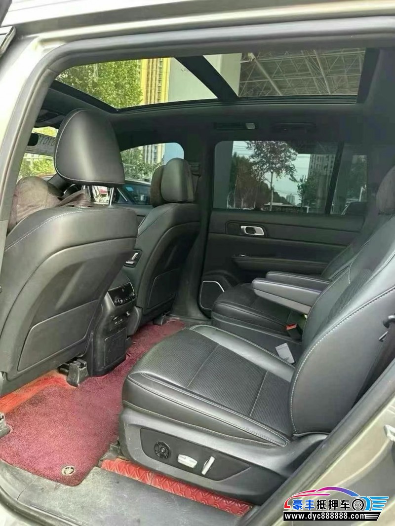 22年理想ONE轿车抵押车出售