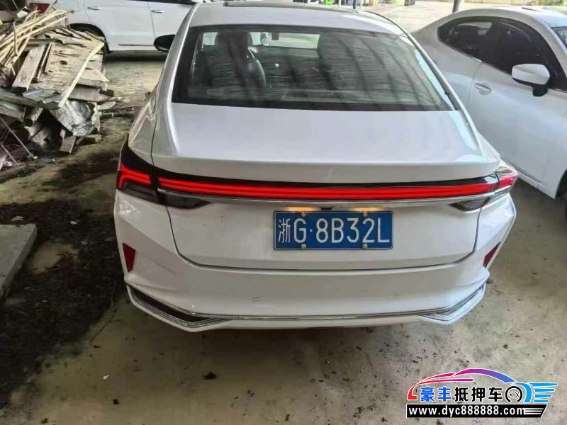 22年东风风神奕炫轿车抵押车出售