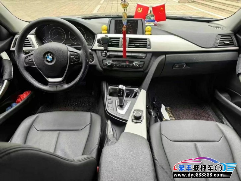 15年宝马3系轿车抵押车出售