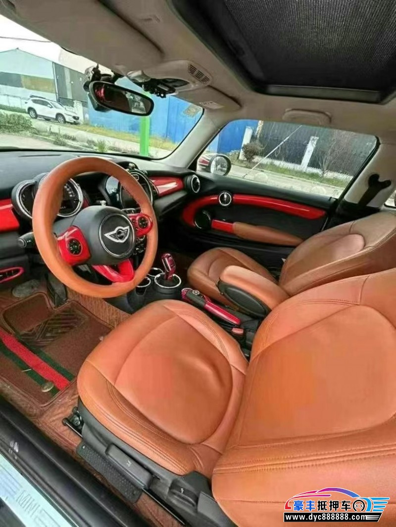 20年宝马MINI轿车抵押车出售