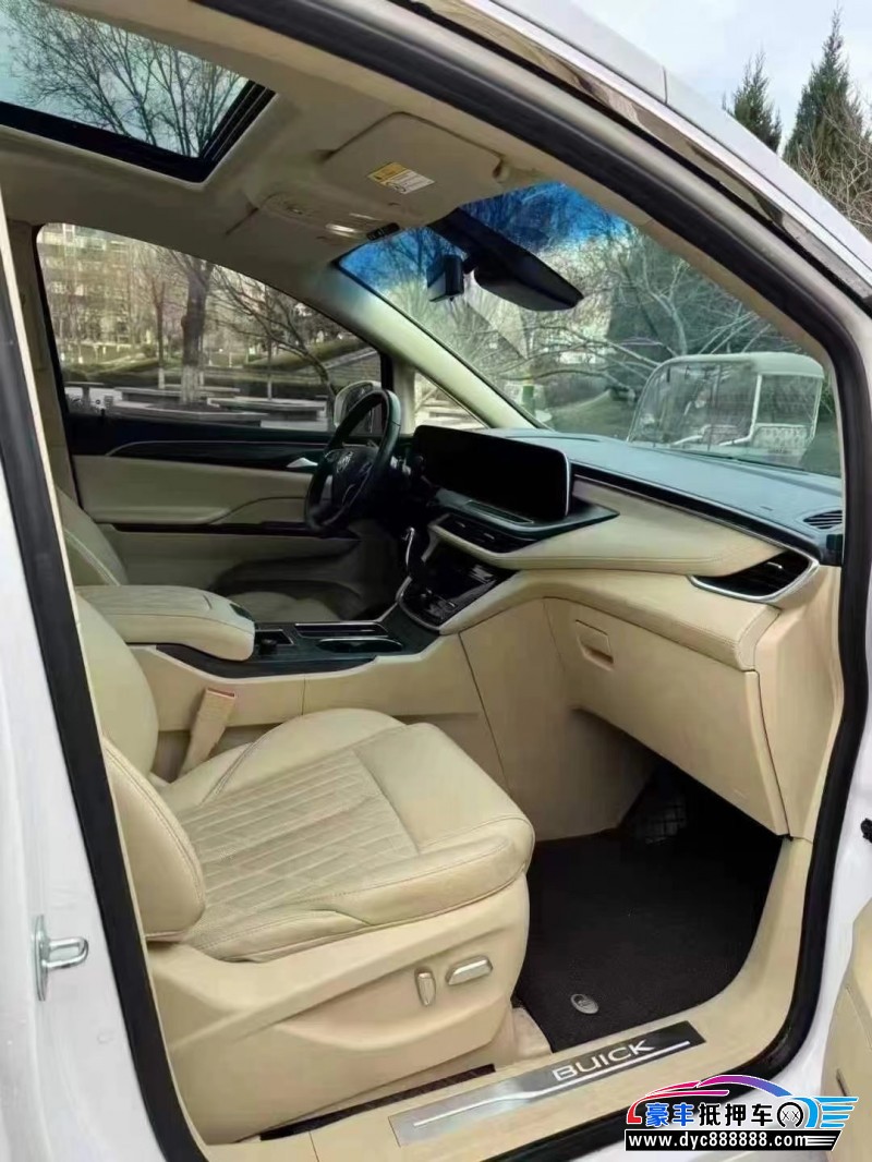 23年别克GL8轿车抵押车出售