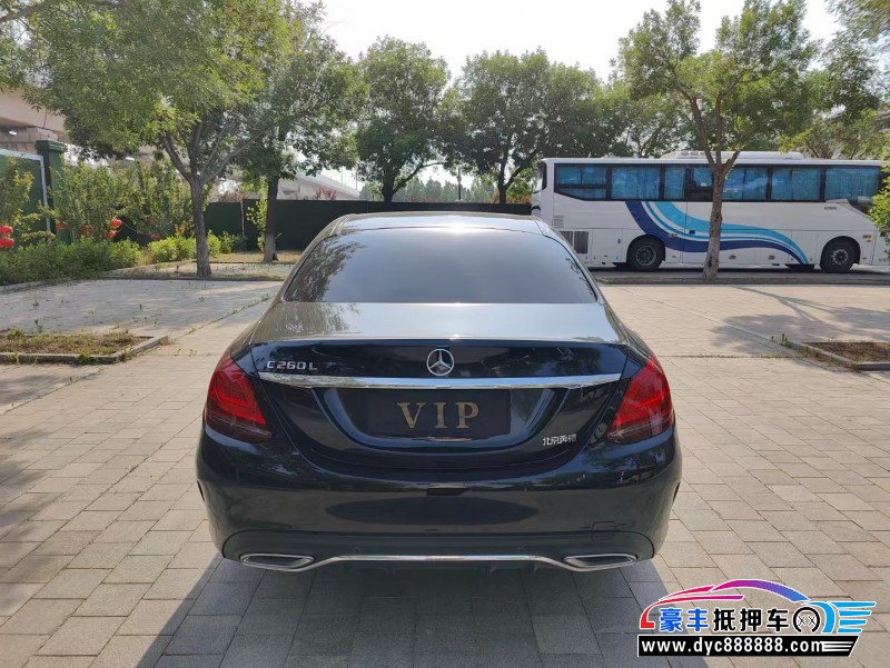 21年奔驰C轿车抵押车出售