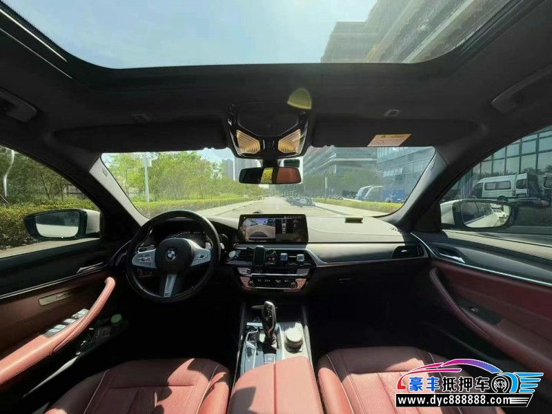 20年宝马5系轿车抵押车出售